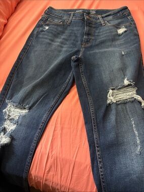 Old Navy Women's Dark Blue Distressed Skinny Jeans